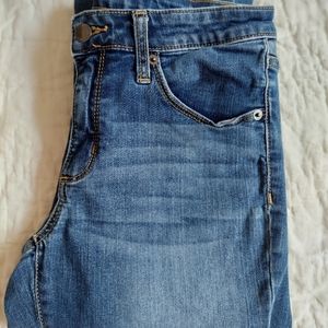 Universal Thread Jeans